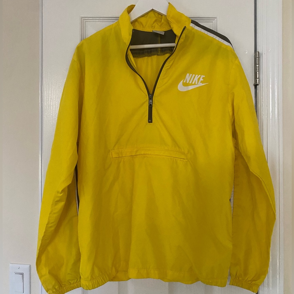 Nike Yellow Windbreaker Size M